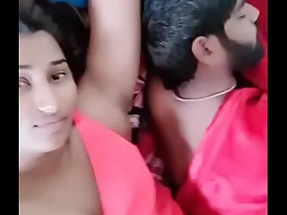 swathi naidu giving romantic expressions coupled with showing boobs porn video