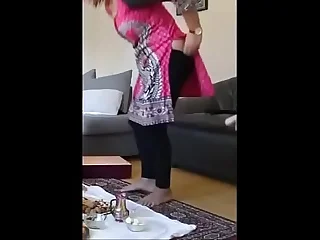 neighbour sexy aunty pany getting down wean away from butt